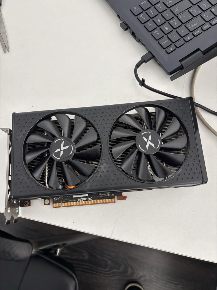 rx6600 XFX speedster