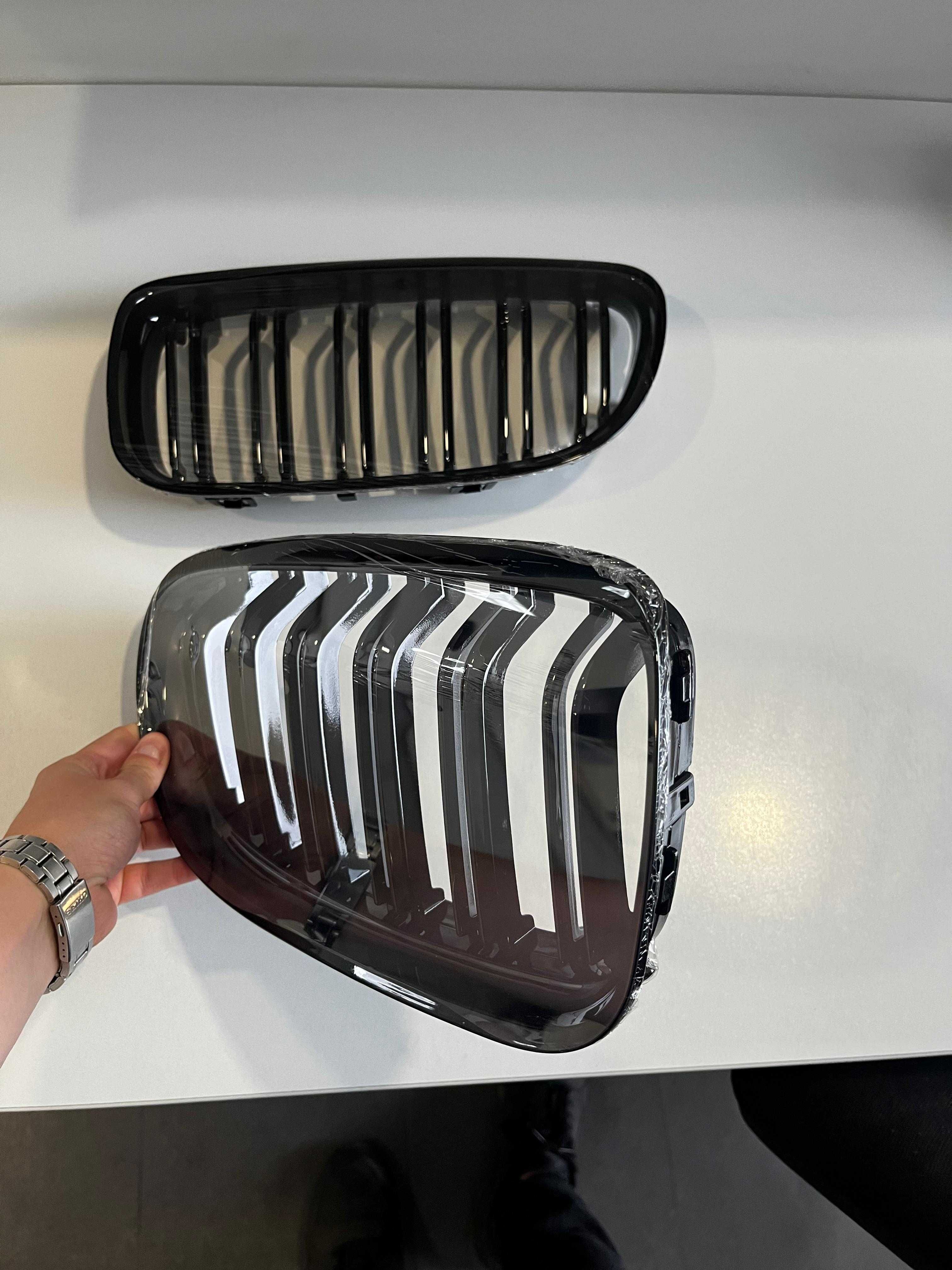 Set Grile/Nari Duble M style Negru Lucios Bmw Seria 3 E90/E91
