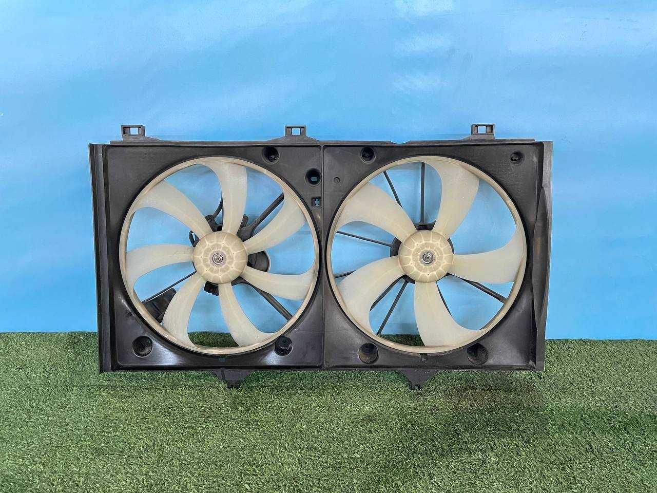 Вентилятор охлаждения на toyota Camry XV40