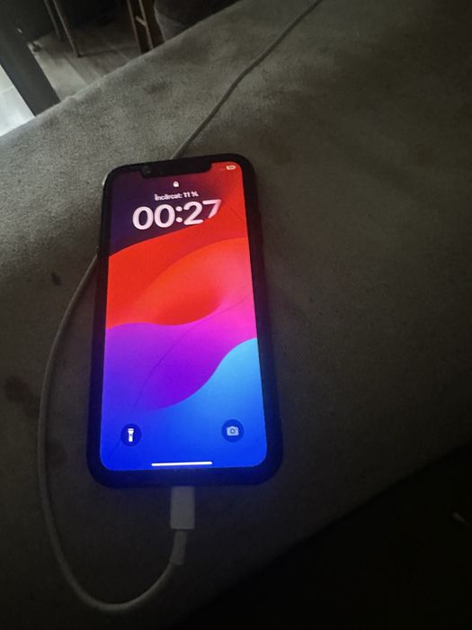 Vand Iphone 11 de 128 gb