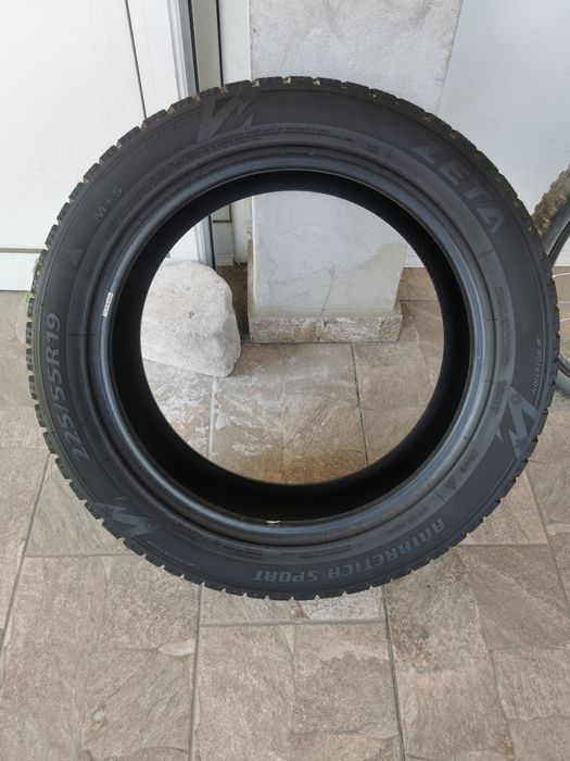 Зимни гуми 19 цола размер 225/55r19