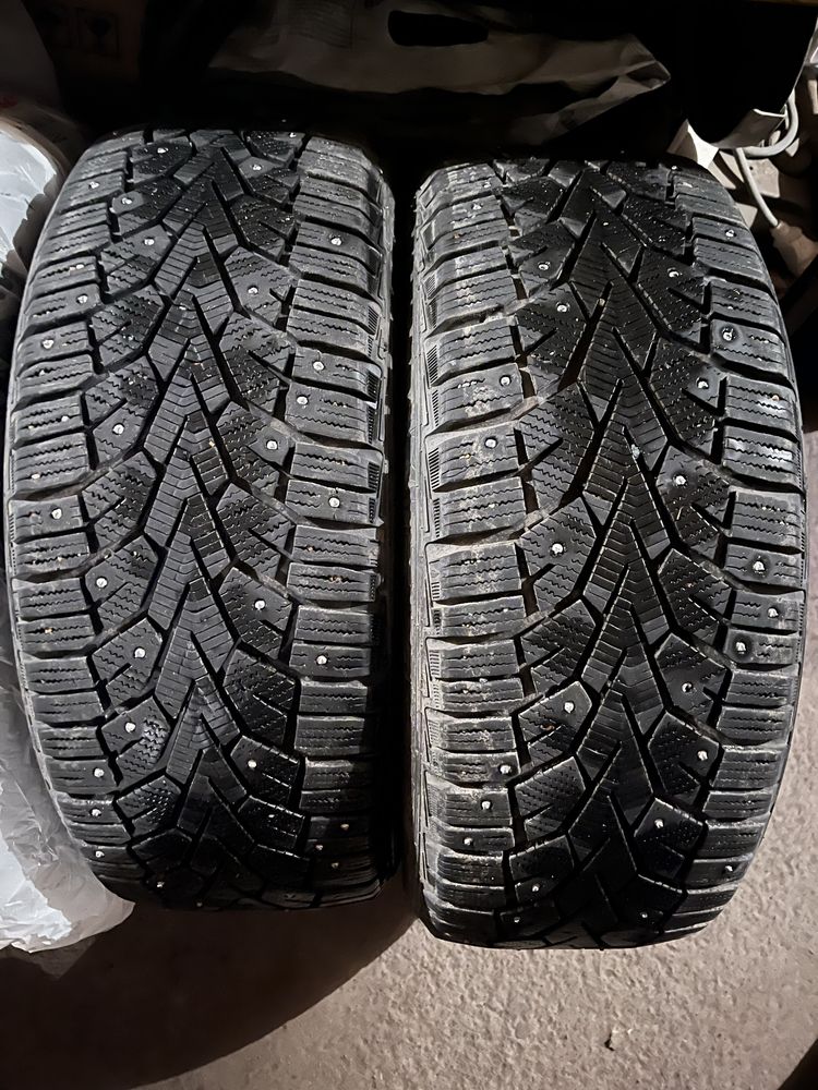 Gislaved 215/55r17 шипованные