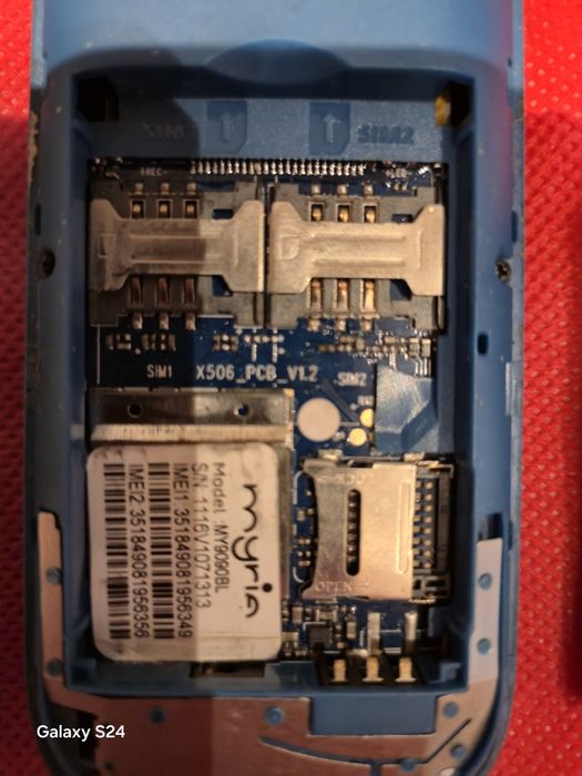 Telefon Nokia si Myria