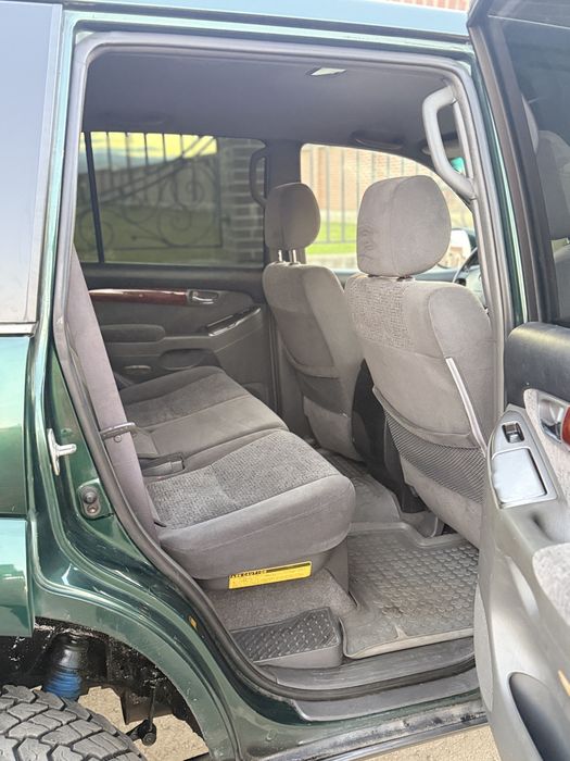 Toyota Land Cruiser J120 - Recent adusa