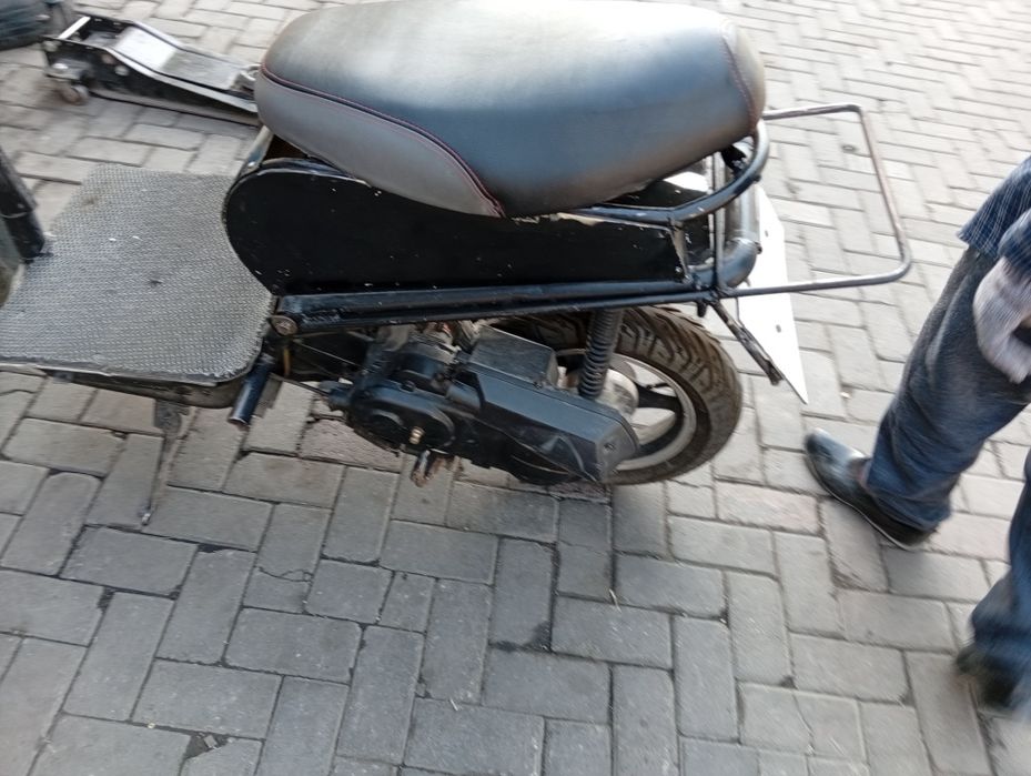 Скутер мопед 90 куб