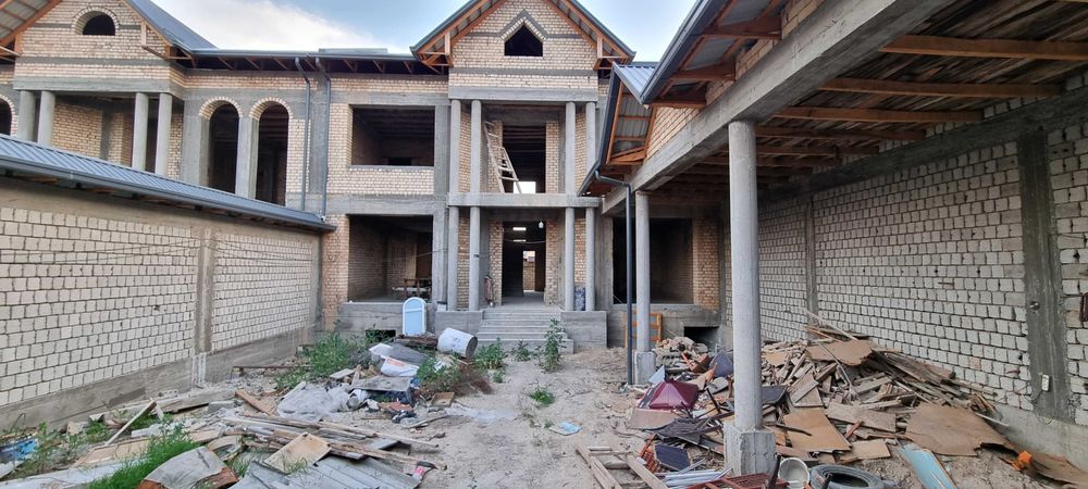 Хайдаробод. Дом коробка