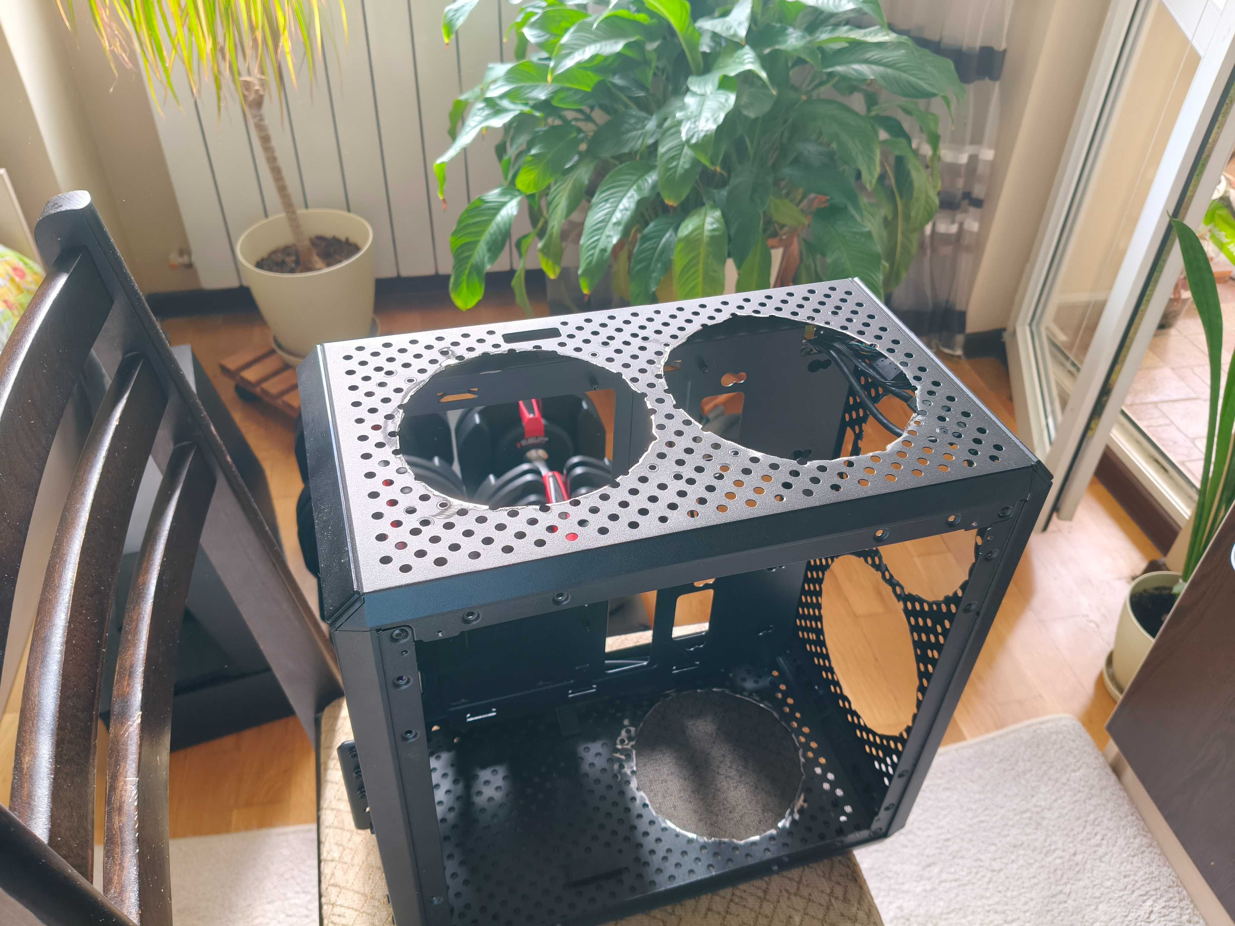 PC Case - Cooler master Q300L V2