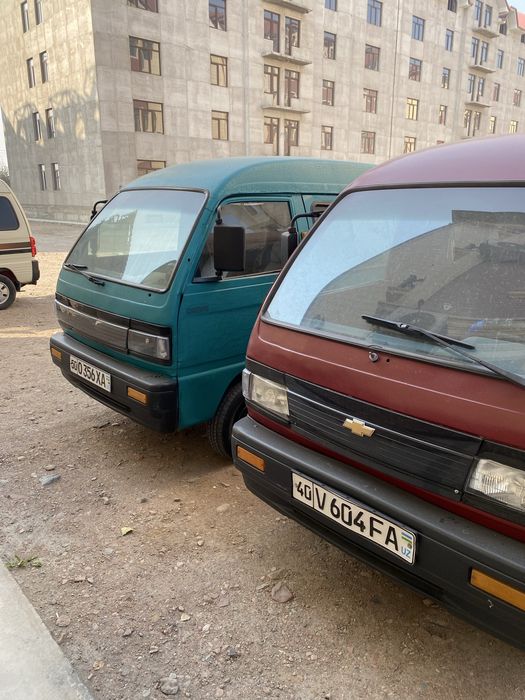 Damas 1 sotiladi 1300$