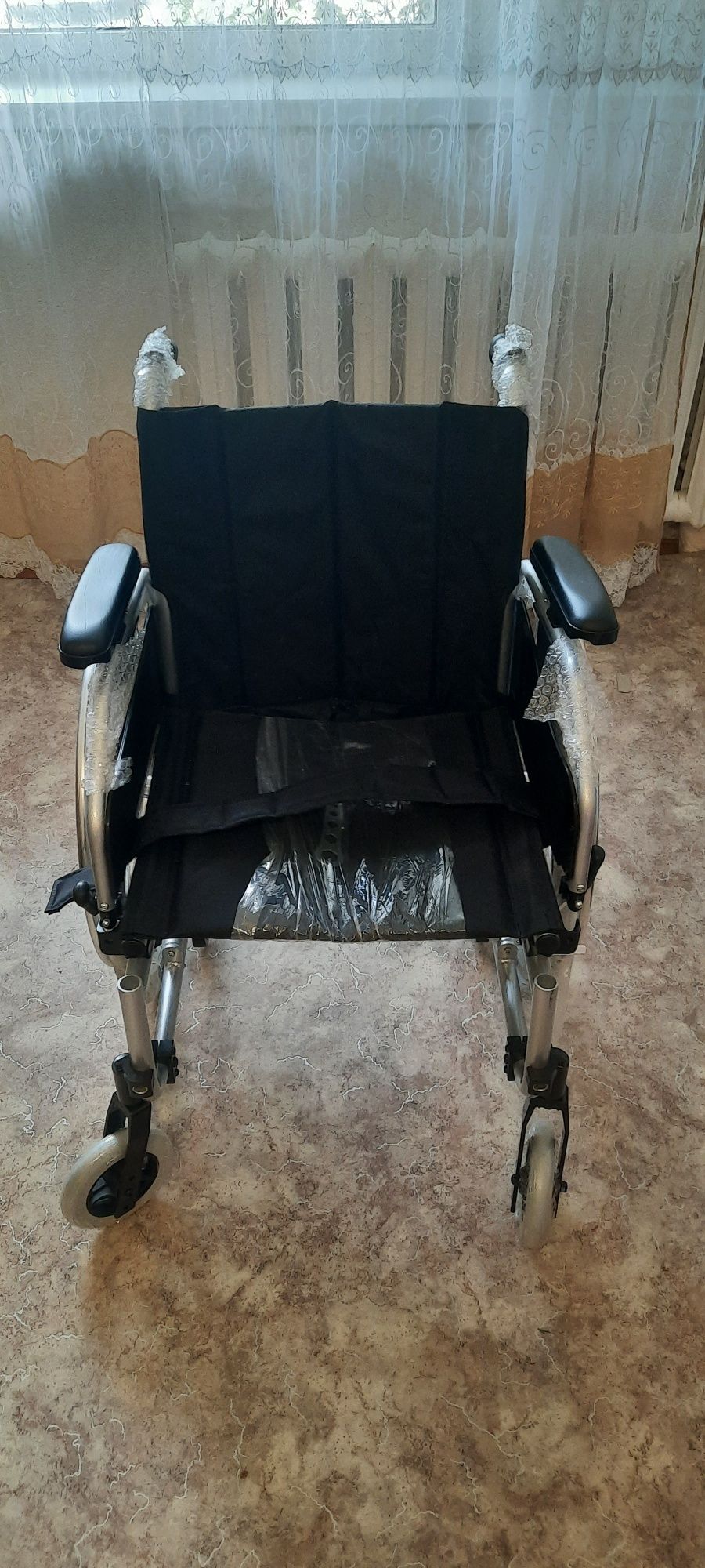 Продам Инвалидную коляску