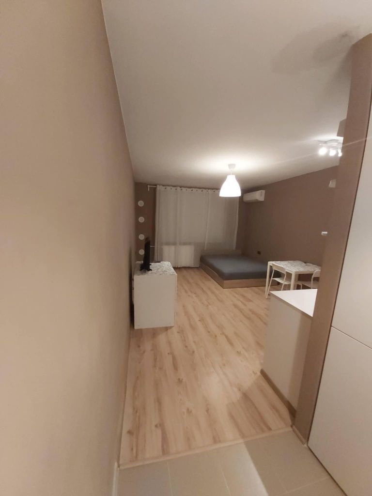 Дава се под наем Едностаен апартамент в Плевен, Дружба 3 - 35 кв.м за 382.5 € - Снимка #2