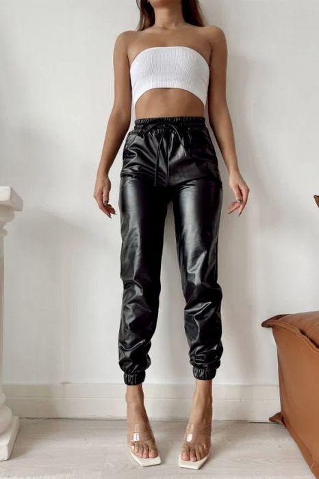 BOSS noi cu etichetă de la 900 RON la 350 ron