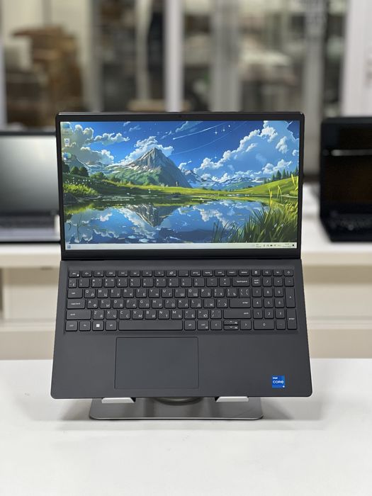 Ноутбук Dell | Core i5-1135G7 | SSD 256 Gb M.2 | 8Gb