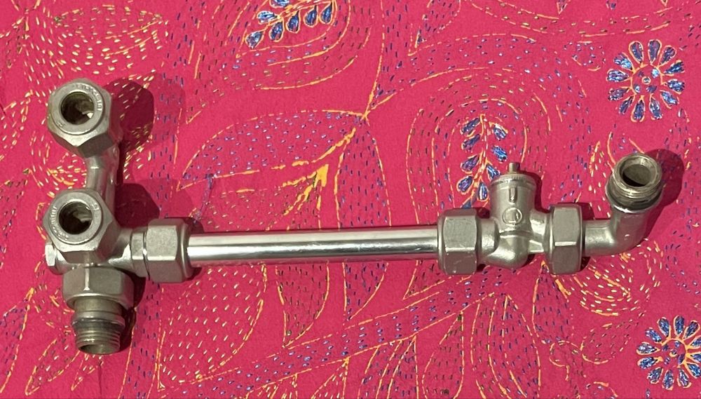 Comutator termostatic bucla exterioara Giacomini