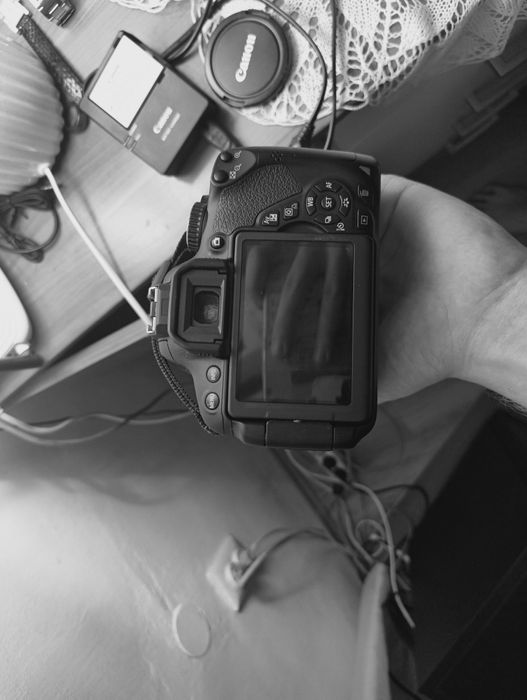 Canon EOS 650D , ОБЕКТИВ - 18-135mm IS STM