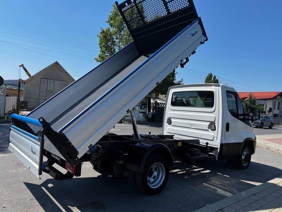 Iveco Daily 35C 18 / bascula de fabrica pe cutie - sateliti blocabili