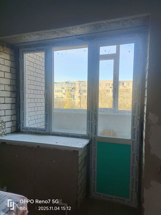 Пластик окно двери почти новый хороший состояний