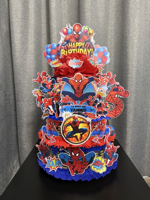 Torturi din dulciuri ambalate