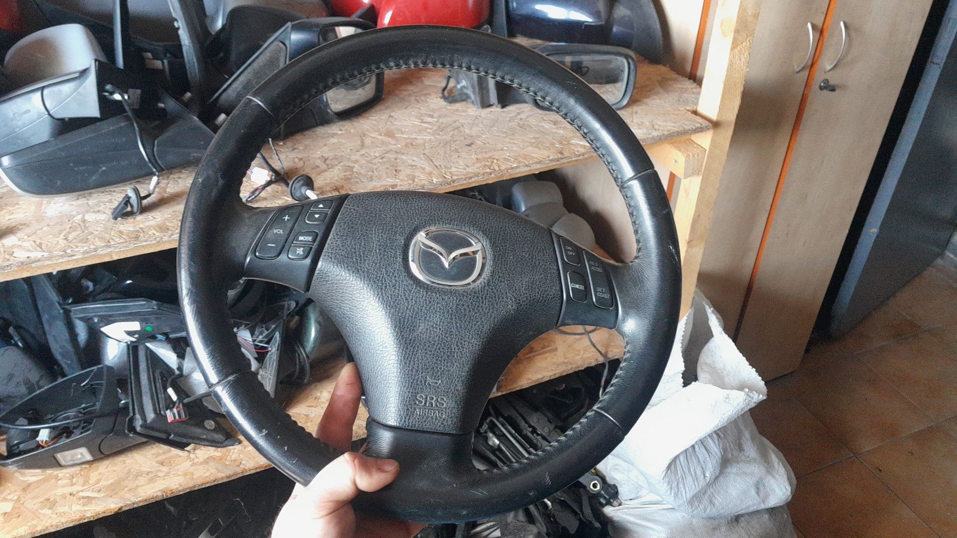 volan din piele si Airbag Mazda 6  2 3 5GH Original