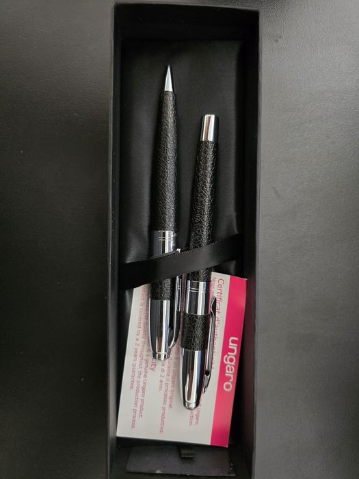 Ungaro luxury pen set / stilou + pix cadou elegant