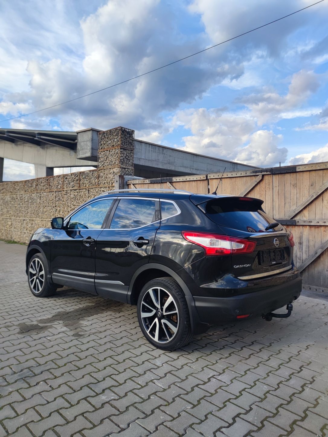 Nissan Qashqai 1.6 dci 131 cp 4x4 an 2015 Tekna