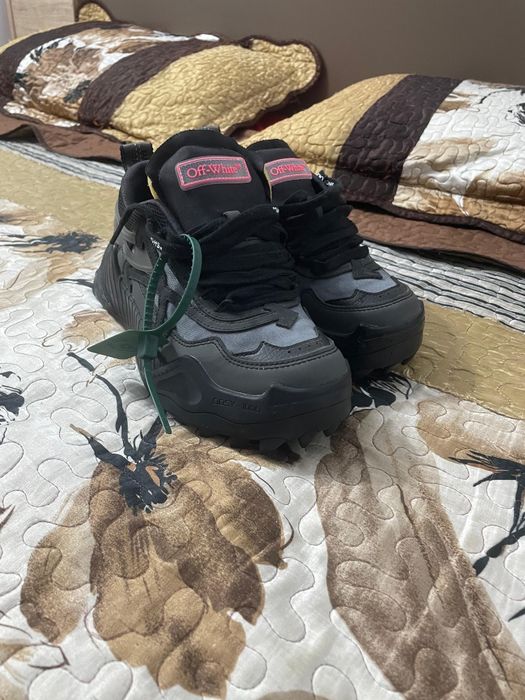 Adidasi off white odssy mărimea 40