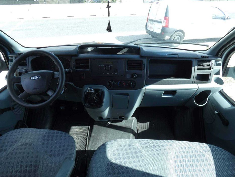 Ford Transit 8+1 locuri