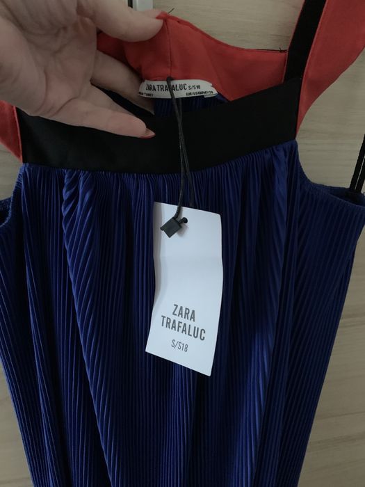 Дълга, лятна рокля Zara