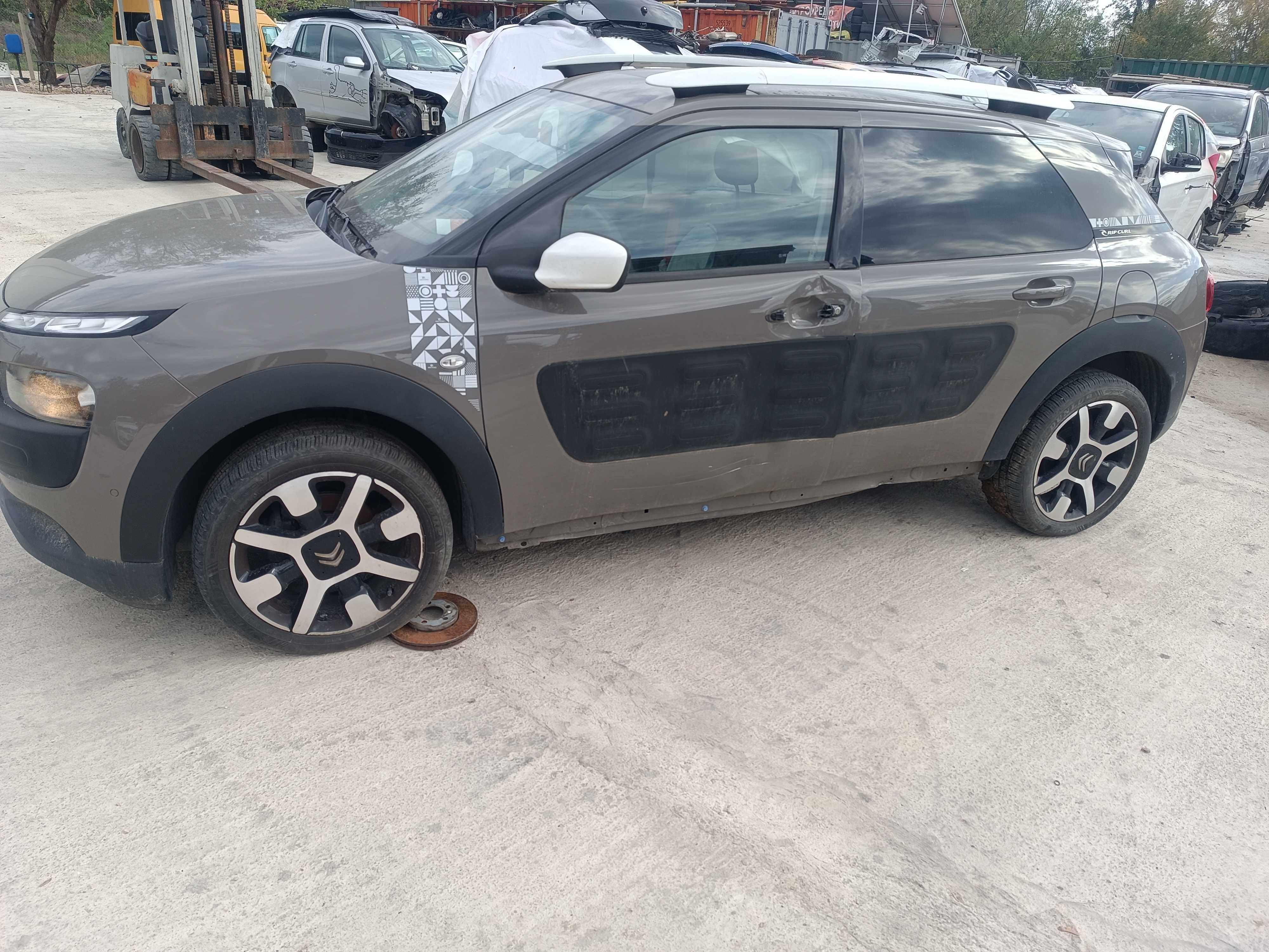 Ситроен Ц4 кактус / Citroen C4 Cactus 1,6 HDI -  на части