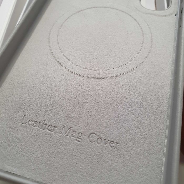 Samsung S25 Ultra - Husa MagSafe cu interior catifelat