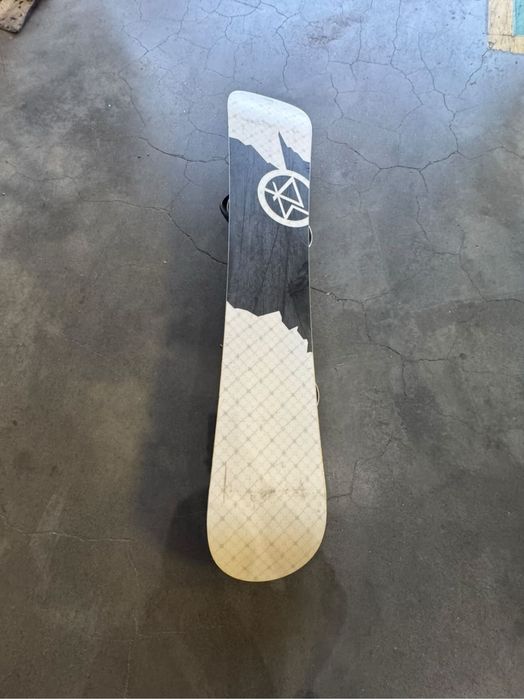 Сноуборд с автомати