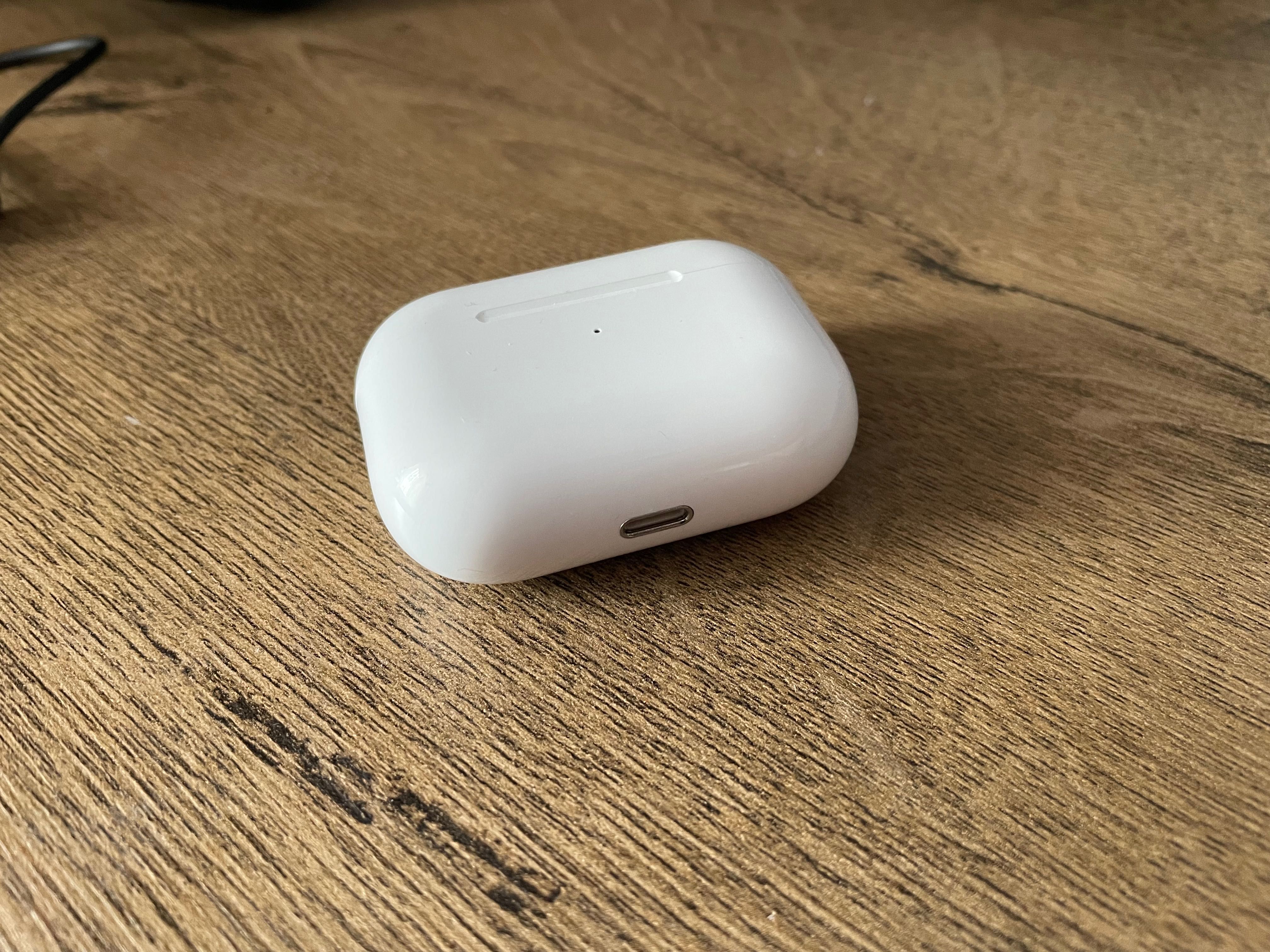 AirPods Pro cu garantie