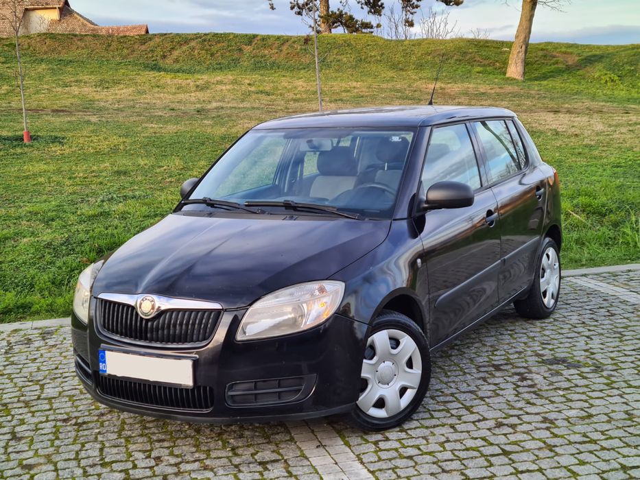*Vând Skoda Fabia 1.4 Bezina An 2010*Matriculatat Recent Ro -unic prop