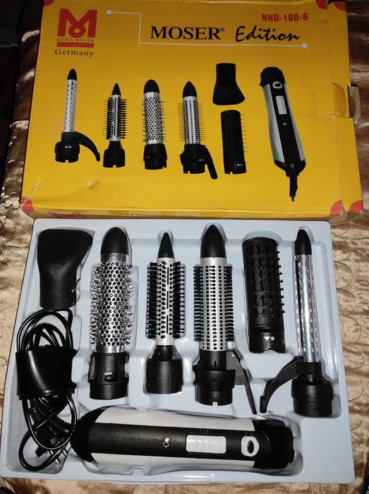 Продам фен с насадками