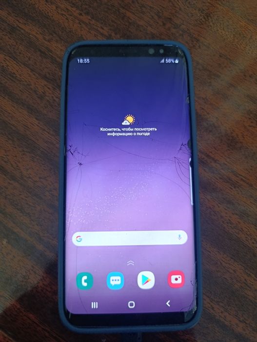 Продам Samsung s8 в рабочем состоянии