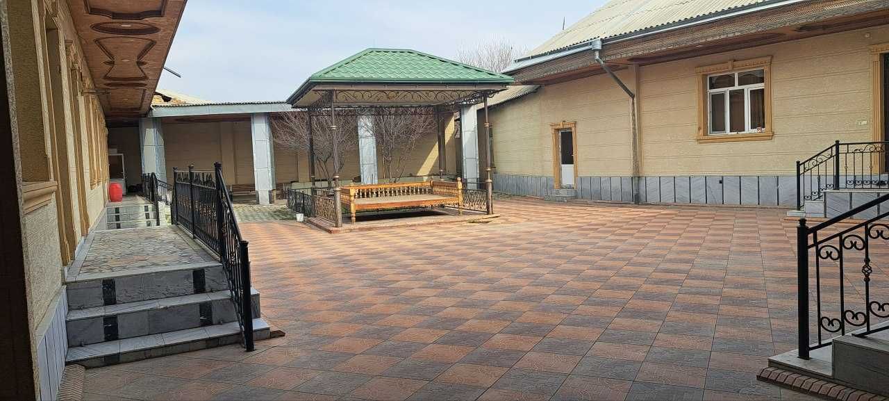 Sirdaryo viloyat Guliston shahrida Yakka tartibdagi turar joy sotiladi