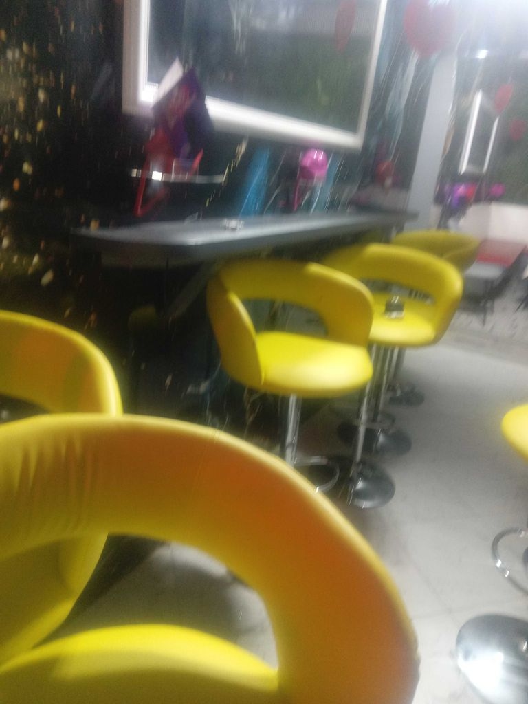 Дава се под наем Заведение в Варна, Център - 130 кв.м за 153 € - Снимка #11
