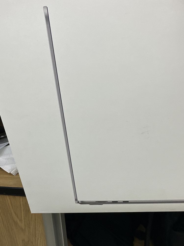 MacBook Air m2 15.2