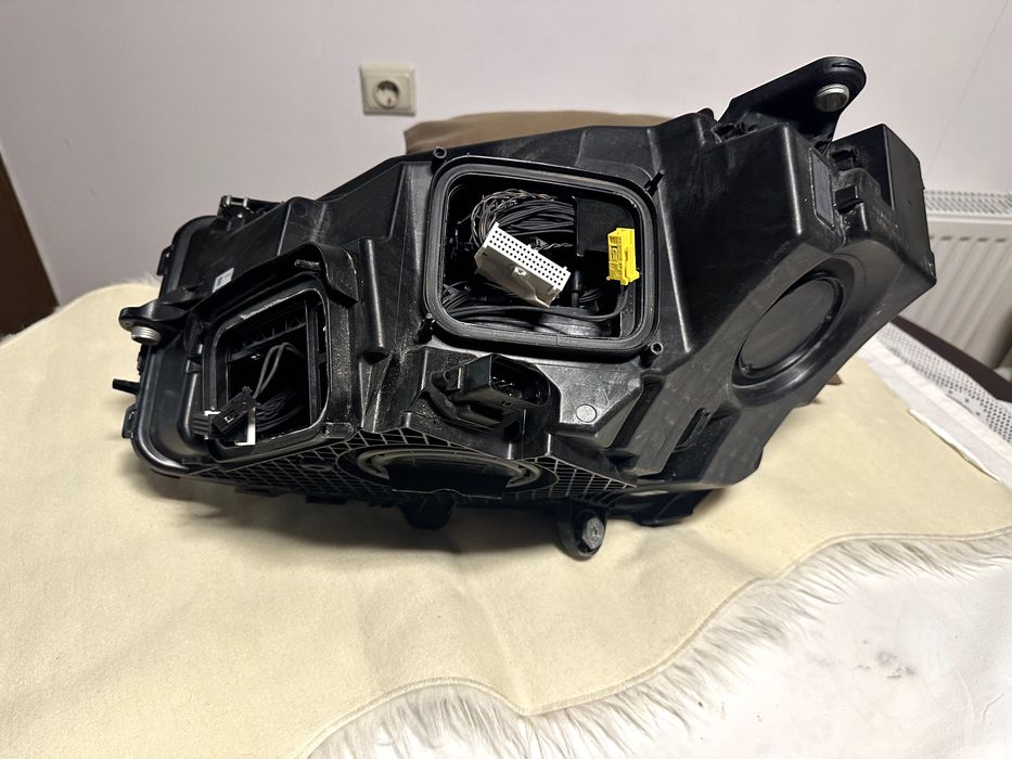 Десен фар за Мercedes GLC 253 Face