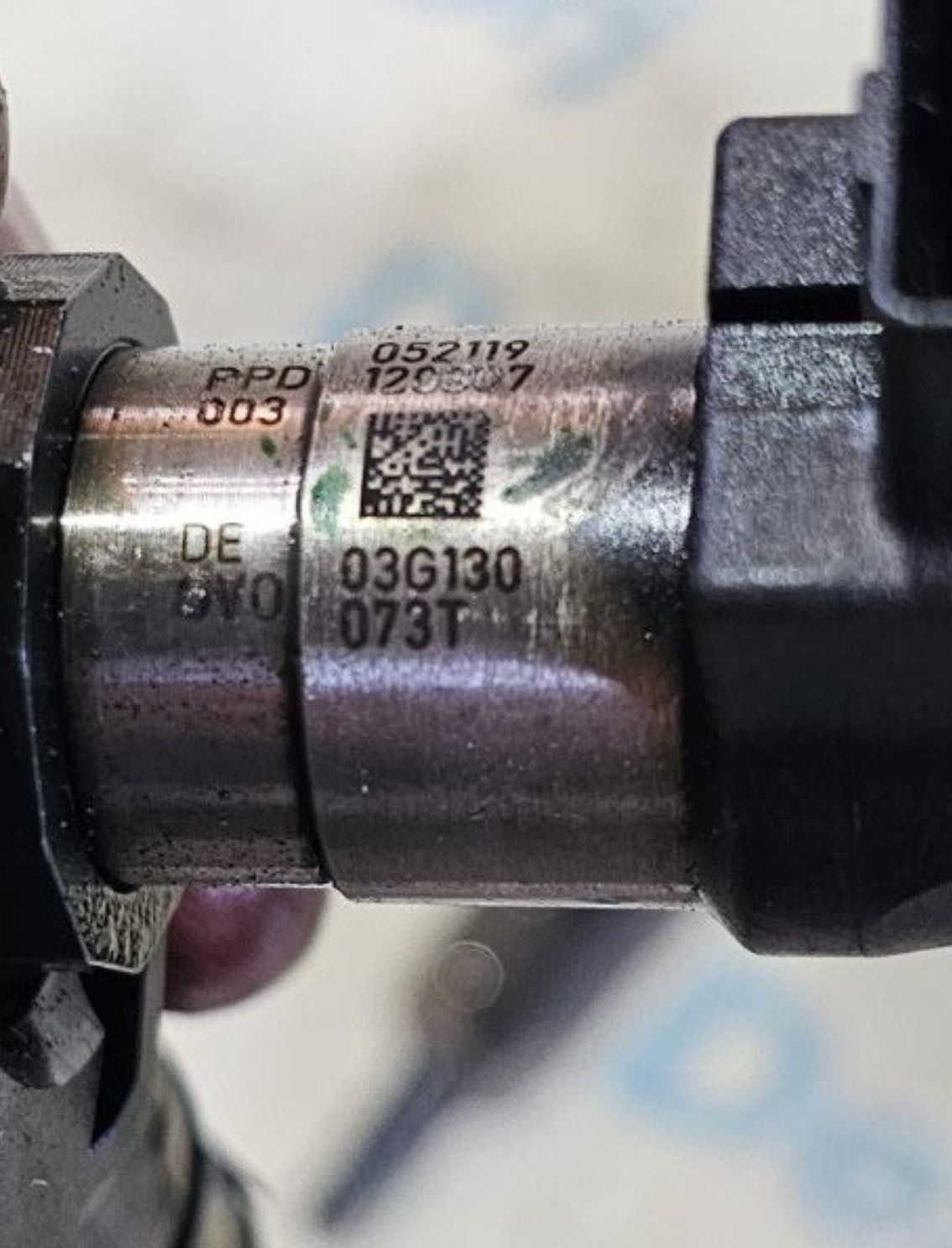 Injector 03G130073T passat B6 GOLF 5 jetta 2.0TDI BMR BRD BMN
