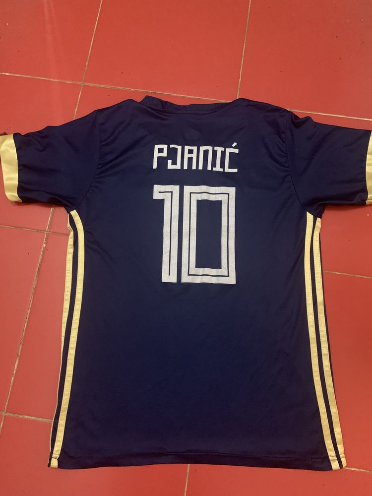 Vând tricou fotbal