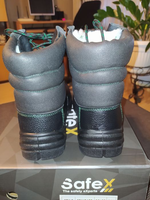 Зимни обувки SaveX