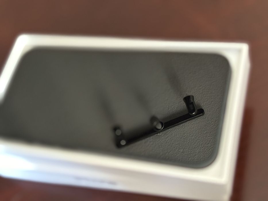 Vand Iphone 13 intr-o  stare impecabila cu toate accesoriile