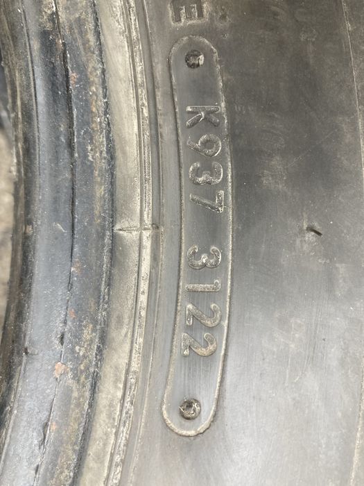 Зимни бусове гуми