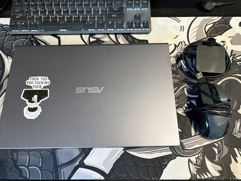 Продам Asus VivoBook X515 для работы и учебы