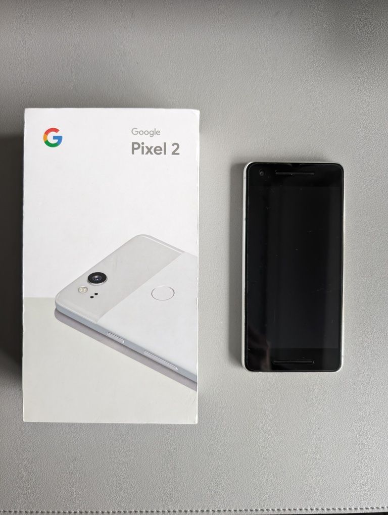 Vand telefon Google Pixel 2