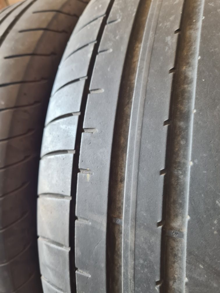 2 бр. летни гуми 235/55/19 GoodYear SUV DOT 2918 4,5 mm