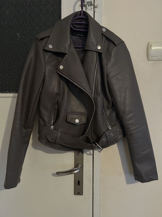 Бежаво Кожено яке - XS