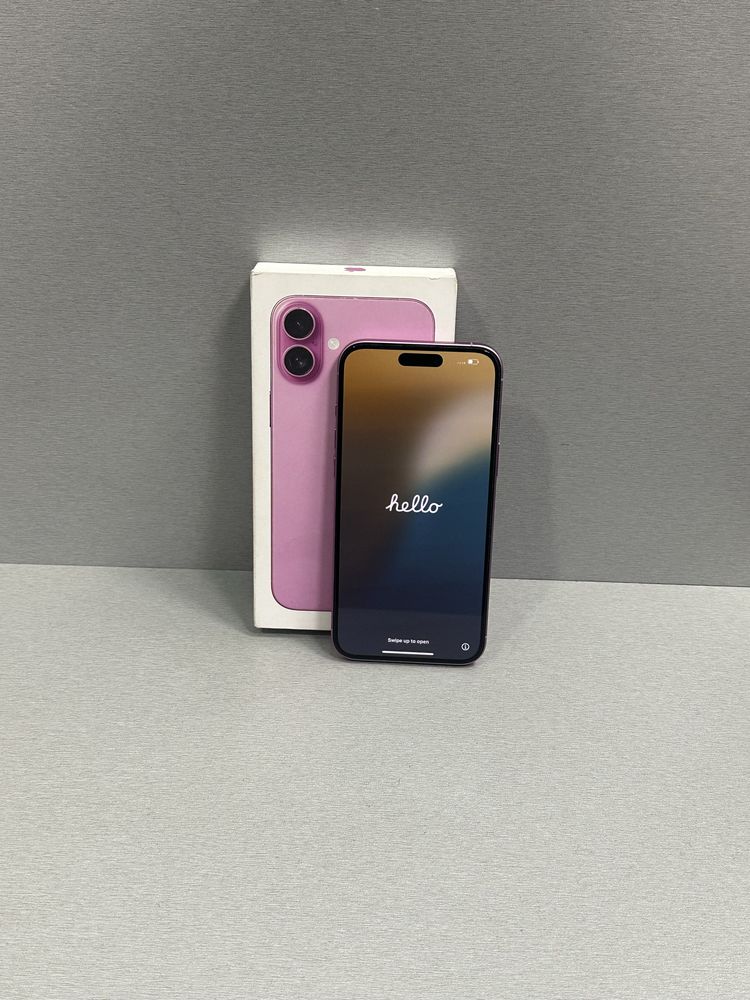 Продавам перфектен iPhone 16 PLUS