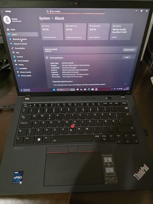Laptop Lenovo T14s Gen 3 i7-1270P 32Gb DDR5 1Tb SSD NVMe Touch-screen