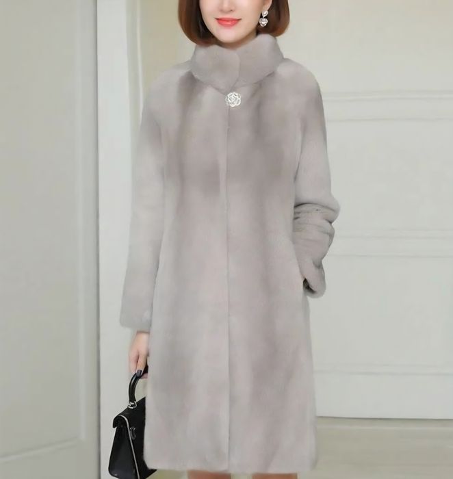 Зимнее женское пальто